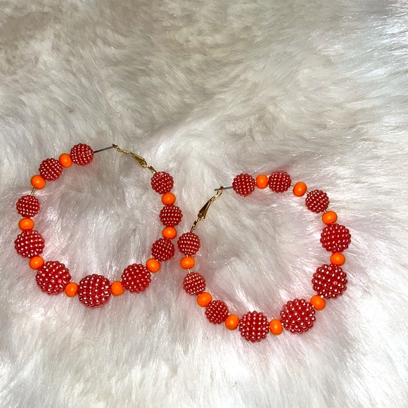 SOLD ❤️‍🔥 Large Orange Beaded Hoops - Picture 3 of 4